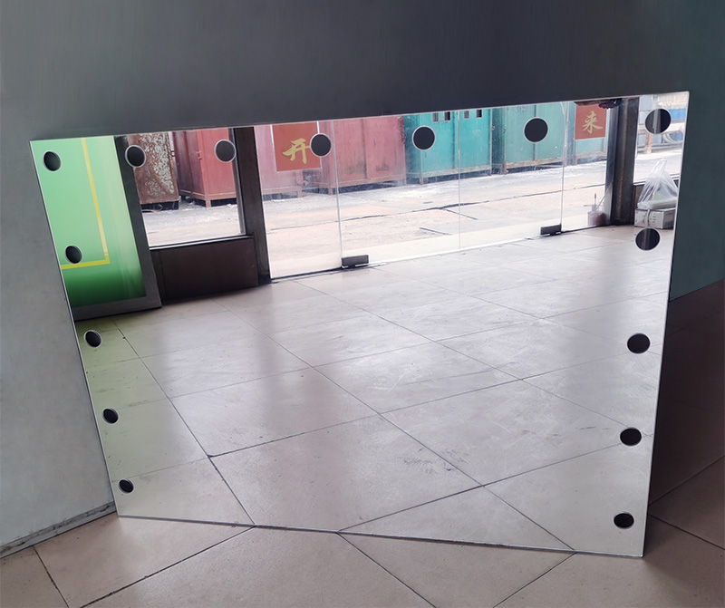 Decorative mirror