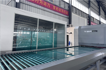 1号钢化炉上片区